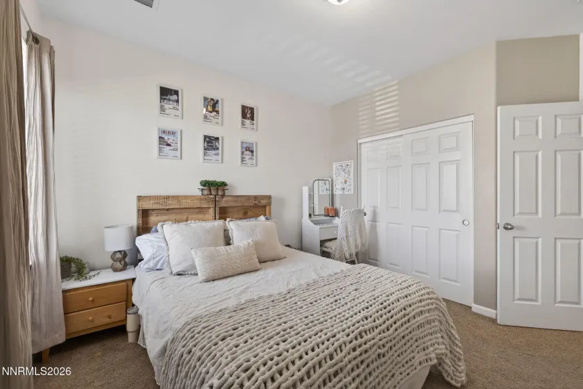 1516 Lasso, Gardnerville, Nevada 89410, 5 Bedrooms Bedrooms, ,4 BathroomsBathrooms,Residential,Residential,Lasso,260002200