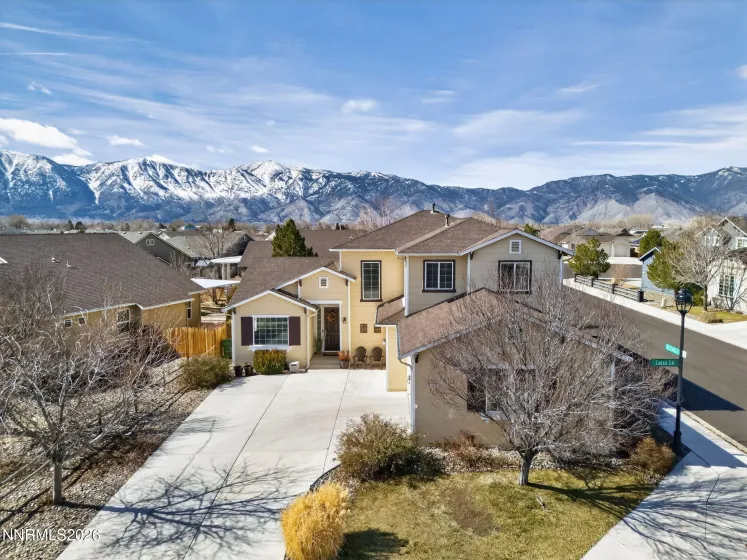 1516 Lasso, Gardnerville, Nevada 89410, 5 Bedrooms Bedrooms, ,4 BathroomsBathrooms,Residential,Residential,Lasso,260002200