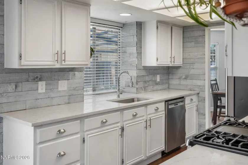 2323 Harvest, Carson City, Nevada 89701, 3 Bedrooms Bedrooms, ,3 BathroomsBathrooms,Residential,Residential,Harvest,260002202