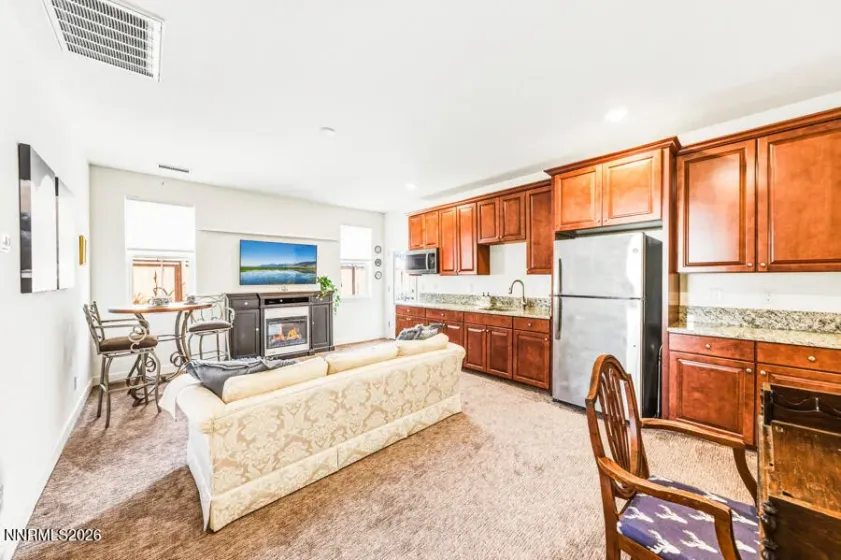 8770 Lost Creek, Reno, Nevada 89523, 4 Bedrooms Bedrooms, ,4 BathroomsBathrooms,Residential,Residential,Lost Creek,260002203