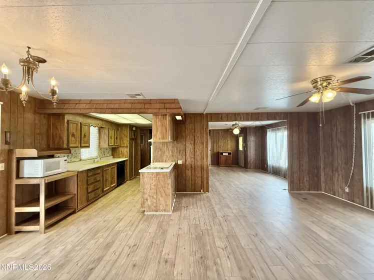 1706 1600 E, Battle Mountain, Nevada 89820, 3 Bedrooms Bedrooms, ,2 BathroomsBathrooms,Residential,Residential,1600 E,260002206