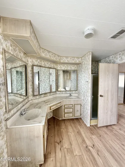 1706 1600 E, Battle Mountain, Nevada 89820, 3 Bedrooms Bedrooms, ,2 BathroomsBathrooms,Residential,Residential,1600 E,260002206