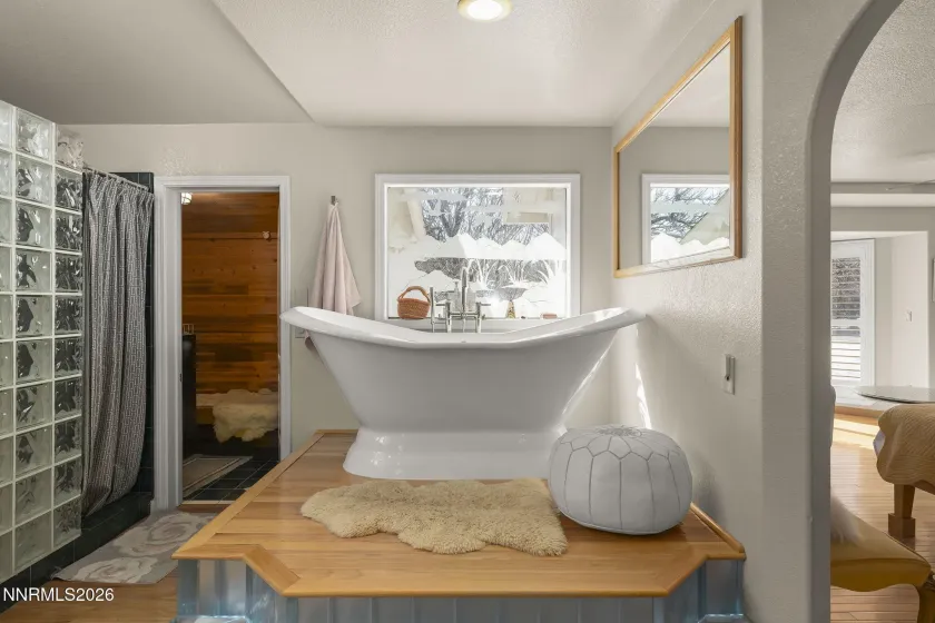 2801 Tamara, Minden, Nevada 89423, 9 Bedrooms Bedrooms, ,8 BathroomsBathrooms,Residential,Residential,Tamara,260002207