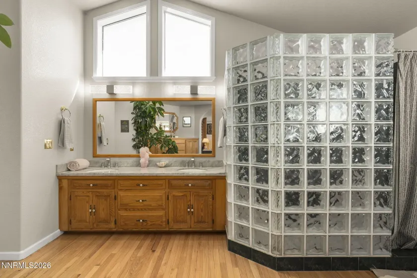 2801 Tamara, Minden, Nevada 89423, 9 Bedrooms Bedrooms, ,8 BathroomsBathrooms,Residential,Residential,Tamara,260002207