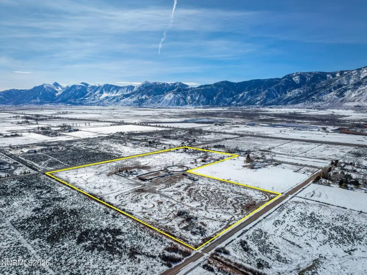 2801 Tamara, Minden, Nevada 89423, 9 Bedrooms Bedrooms, ,8 BathroomsBathrooms,Residential,Residential,Tamara,260002207