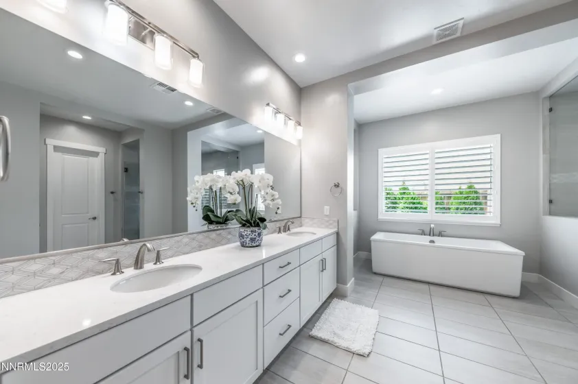 3034 Copper Stone, Reno, Nevada 89521, 5 Bedrooms Bedrooms, ,5 BathroomsBathrooms,Residential,Residential,Copper Stone,250055507