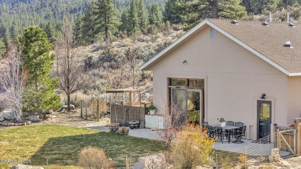 466 Horsethief, Markleeville, California 96120, 1 Bedroom Bedrooms, ,1 BathroomBathrooms,Residential,Residential,Horsethief,260002212