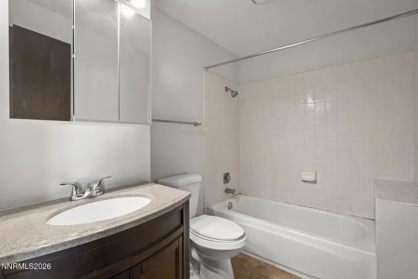 3273 Truckee, Sparks, Nevada 89431, 3 Bedrooms Bedrooms, ,2 BathroomsBathrooms,Residential,Residential,Truckee,260002216