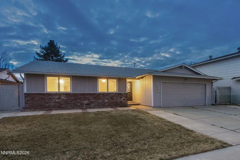 3273 Truckee, Sparks, Nevada 89431, 3 Bedrooms Bedrooms, ,2 BathroomsBathrooms,Residential,Residential,Truckee,260002216