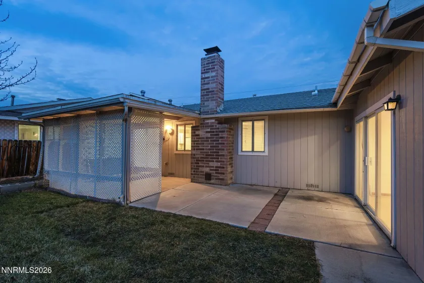 3273 Truckee, Sparks, Nevada 89431, 3 Bedrooms Bedrooms, ,2 BathroomsBathrooms,Residential,Residential,Truckee,260002216