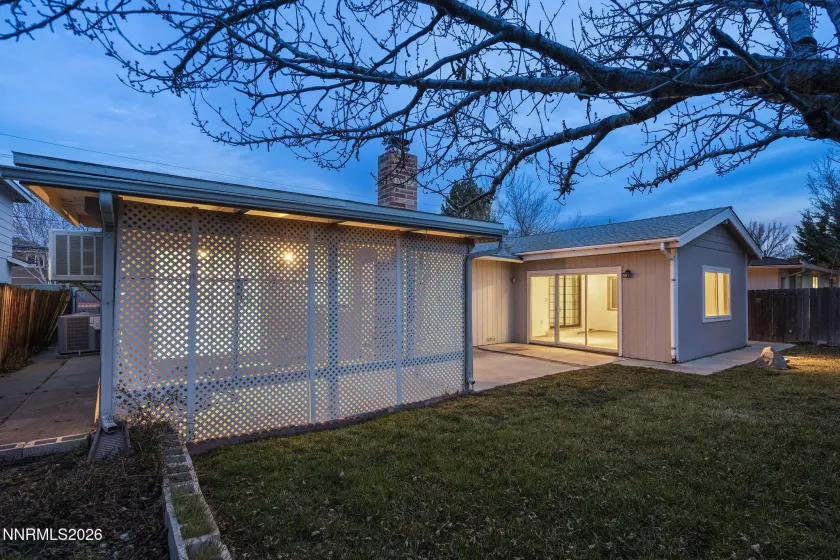 3273 Truckee, Sparks, Nevada 89431, 3 Bedrooms Bedrooms, ,2 BathroomsBathrooms,Residential,Residential,Truckee,260002216