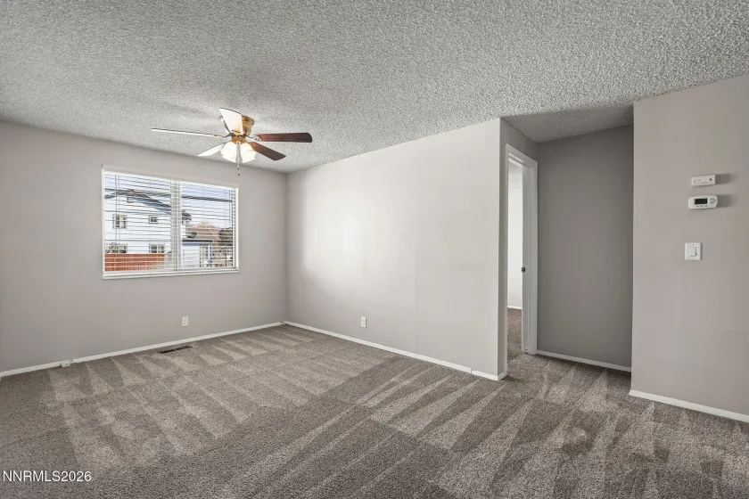 3273 Truckee, Sparks, Nevada 89431, 3 Bedrooms Bedrooms, ,2 BathroomsBathrooms,Residential,Residential,Truckee,260002216