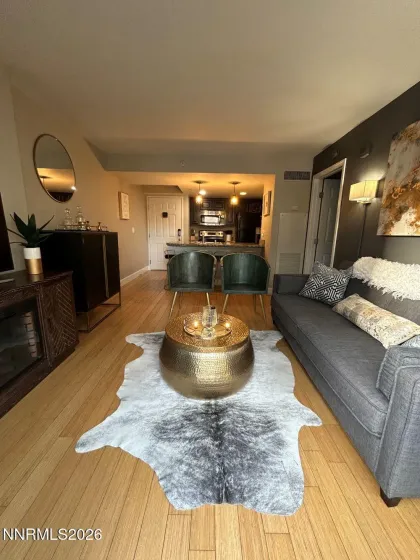 450 Arlington, Reno, Nevada 89503, 1 Bedroom Bedrooms, ,1 BathroomBathrooms,Residential,Residential,Arlington,260002219