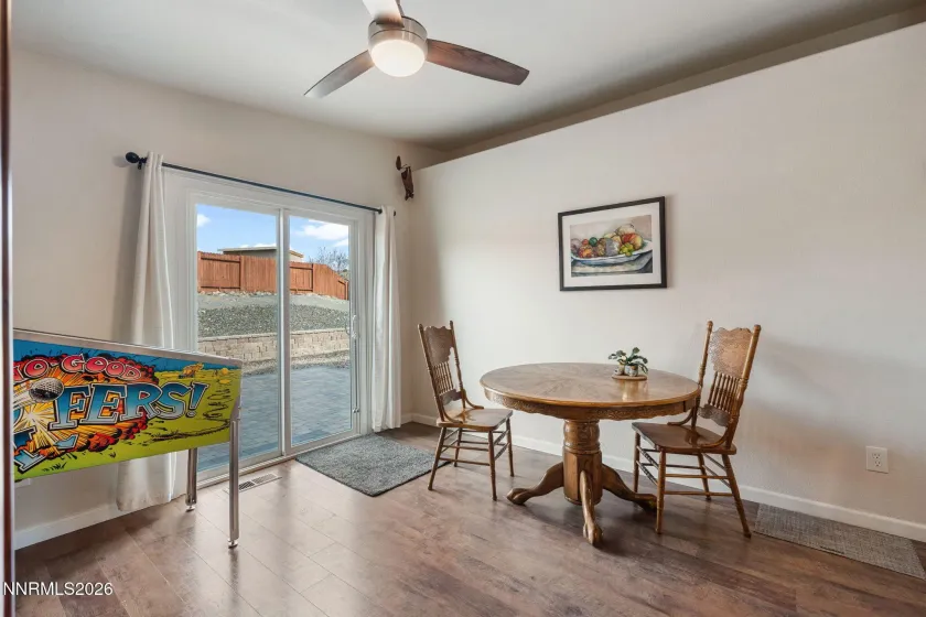 7257 Raphael, Sun Valley, Nevada 89433, 3 Bedrooms Bedrooms, ,2 BathroomsBathrooms,Residential,Residential,Raphael,260002220