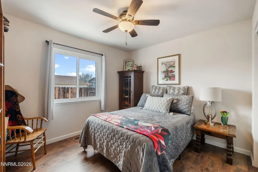 7257 Raphael, Sun Valley, Nevada 89433, 3 Bedrooms Bedrooms, ,2 BathroomsBathrooms,Residential,Residential,Raphael,260002220