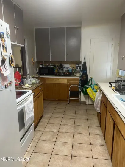 316 Prater, Sparks, Nevada 89431, 3 Bedrooms Bedrooms, ,2 BathroomsBathrooms,Residential,Residential,Prater,260002221