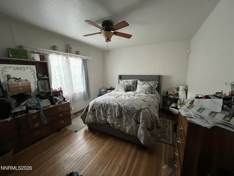 316 Prater, Sparks, Nevada 89431, 3 Bedrooms Bedrooms, ,2 BathroomsBathrooms,Residential,Residential,Prater,260002221