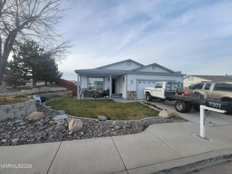 7507 Cezanne, Sun Valley, Nevada 89433, 3 Bedrooms Bedrooms, ,2 BathroomsBathrooms,Residential,Residential,Cezanne,260002229