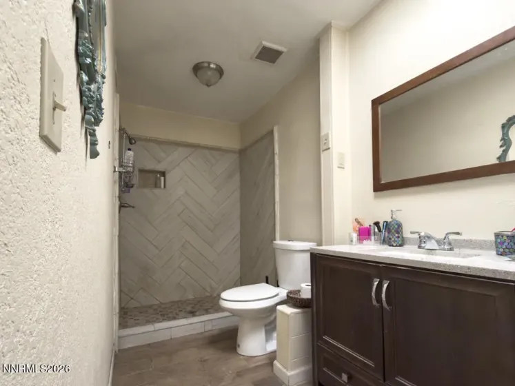 1905 Royal, Reno, Nevada 89503, 3 Bedrooms Bedrooms, ,2 BathroomsBathrooms,Residential,Residential,Royal,260002233