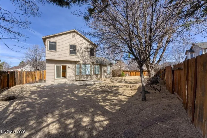 7655 Los Lagos, Sparks, Nevada 89436, 3 Bedrooms Bedrooms, ,3 BathroomsBathrooms,Residential,Residential,Los Lagos,260002235