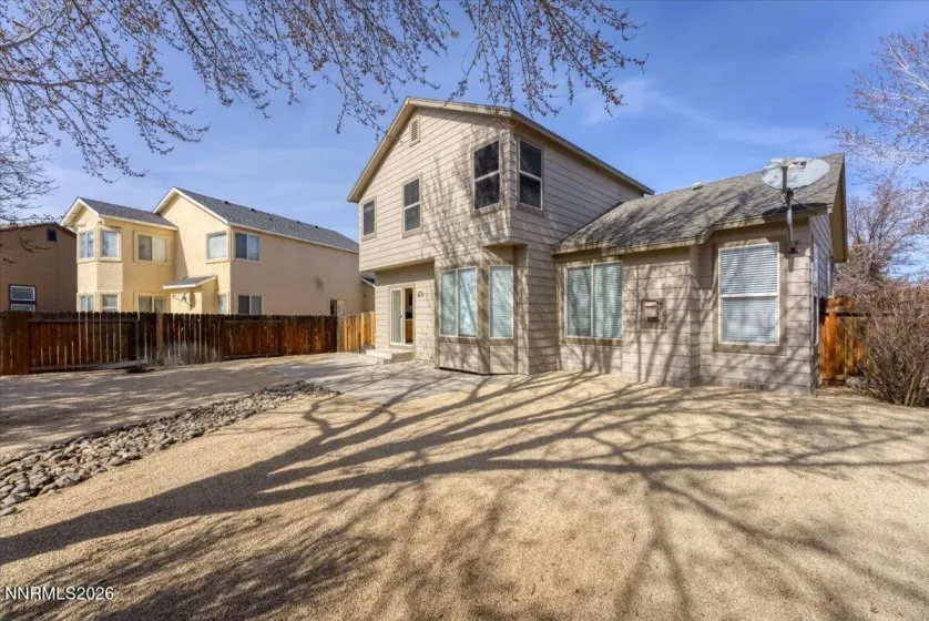 7655 Los Lagos, Sparks, Nevada 89436, 3 Bedrooms Bedrooms, ,3 BathroomsBathrooms,Residential,Residential,Los Lagos,260002235