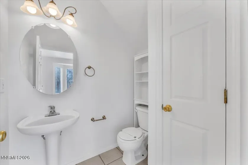 7655 Los Lagos, Sparks, Nevada 89436, 3 Bedrooms Bedrooms, ,3 BathroomsBathrooms,Residential,Residential,Los Lagos,260002235