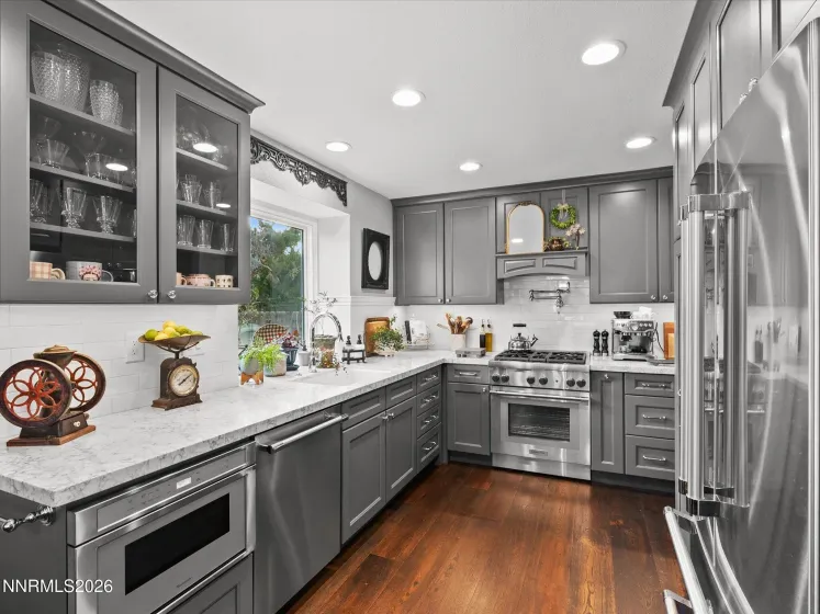 1164 Mayflower, Reno, Nevada 89509, 3 Bedrooms Bedrooms, ,2 BathroomsBathrooms,Residential,Residential,Mayflower,260002236