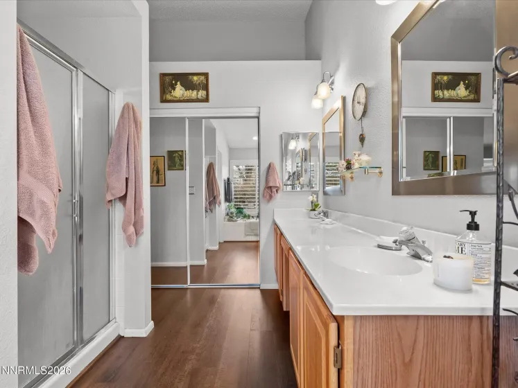 1164 Mayflower, Reno, Nevada 89509, 3 Bedrooms Bedrooms, ,2 BathroomsBathrooms,Residential,Residential,Mayflower,260002236