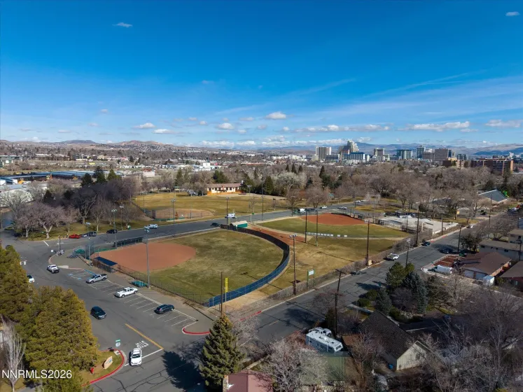 1164 Mayflower, Reno, Nevada 89509, 3 Bedrooms Bedrooms, ,2 BathroomsBathrooms,Residential,Residential,Mayflower,260002236