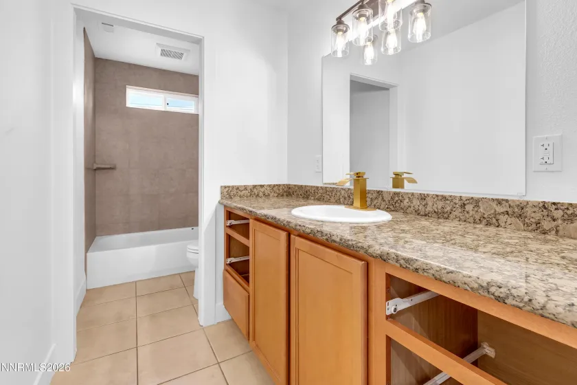 3825 Dyal, Reno, Nevada 89508, 5 Bedrooms Bedrooms, ,4 BathroomsBathrooms,Residential,Residential,Dyal,260002238