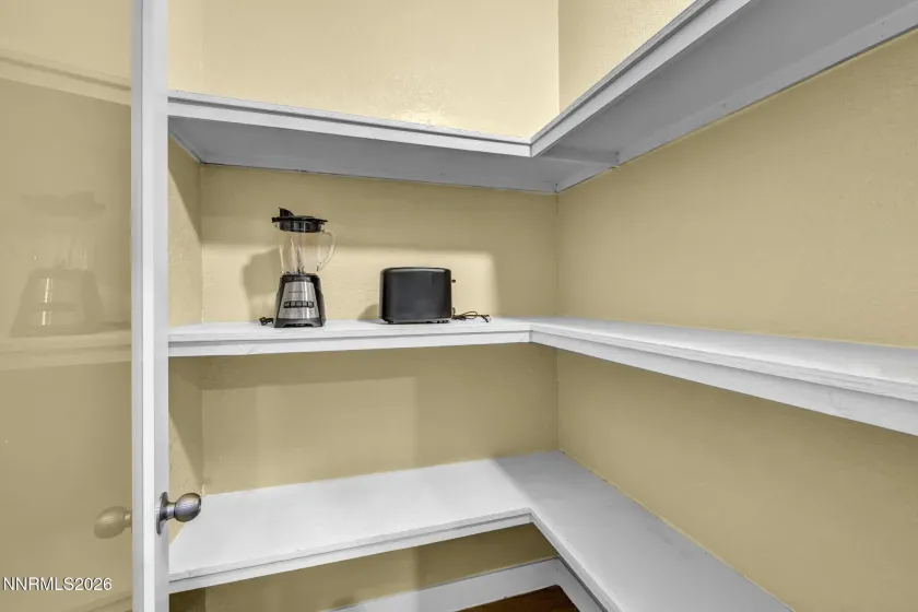 33 8th, Reno, Nevada 89503, 3 Bedrooms Bedrooms, ,2 BathroomsBathrooms,Residential Lease,Manufactured,8th,260002245