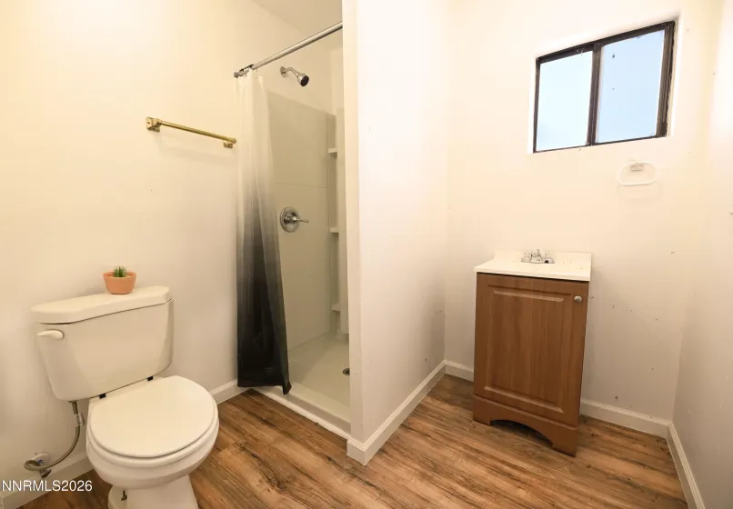 690 J, Hawthorne, Nevada 89415, 18 Bedrooms Bedrooms, ,8 BathroomsBathrooms,Residential,Residential,J,260002244