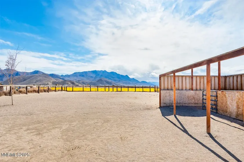 73 Rainbow, Dayton, Nevada 89403, 4 Bedrooms Bedrooms, ,2 BathroomsBathrooms,Residential,Residential,Rainbow,260002246