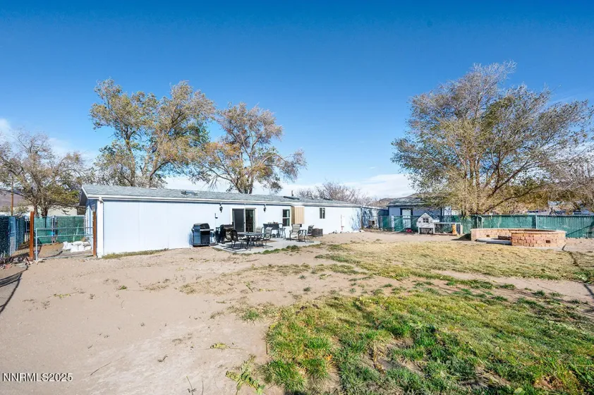73 Rainbow, Dayton, Nevada 89403, 4 Bedrooms Bedrooms, ,2 BathroomsBathrooms,Residential,Residential,Rainbow,260002246