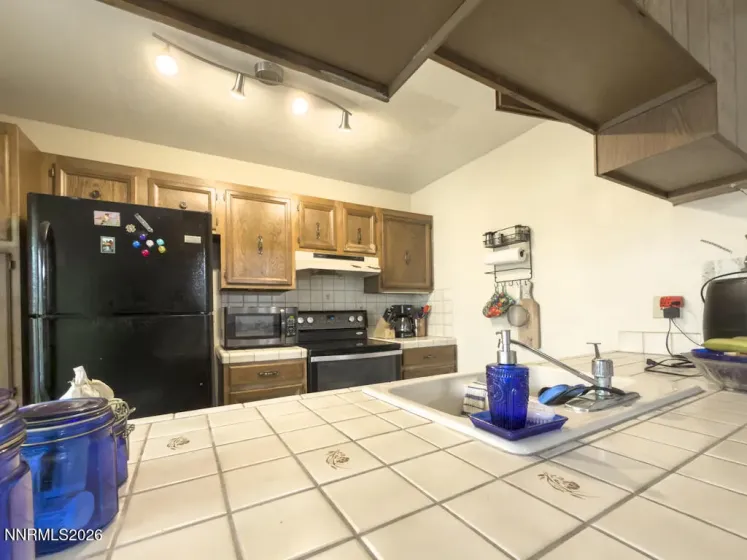 6 Castle, Carson City, Nevada 89706, 3 Bedrooms Bedrooms, ,2 BathroomsBathrooms,Residential,Residential,Castle,260002233