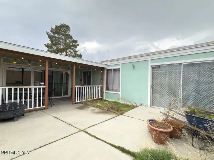 6 Castle, Carson City, Nevada 89706, 3 Bedrooms Bedrooms, ,2 BathroomsBathrooms,Residential,Residential,Castle,260002233