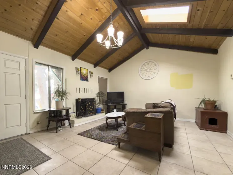 6 Castle, Carson City, Nevada 89706, 3 Bedrooms Bedrooms, ,2 BathroomsBathrooms,Residential,Residential,Castle,260002233