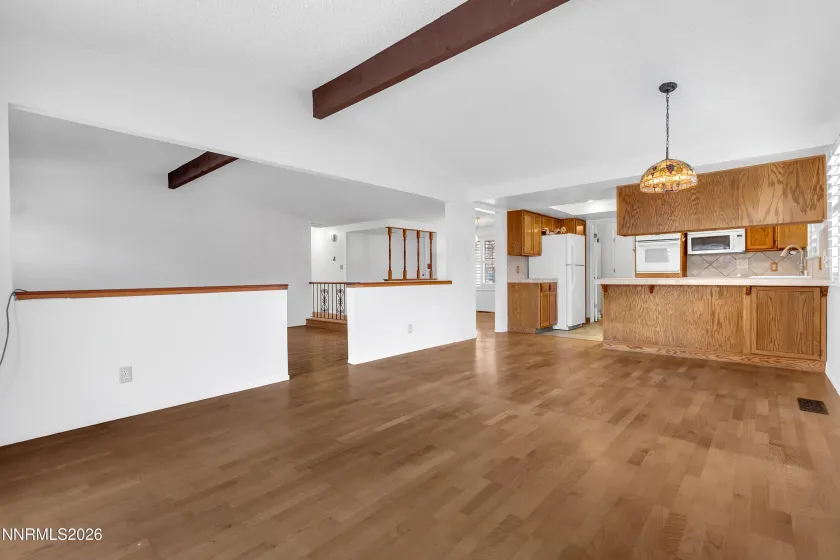 1308 Coachman, Sparks, Nevada 89434, 3 Bedrooms Bedrooms, ,2 BathroomsBathrooms,Residential,Residential,Coachman,260002255