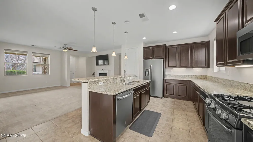 464 Merganser, Sparks, Nevada 89436, 3 Bedrooms Bedrooms, ,2 BathroomsBathrooms,Residential,Residential,Merganser,260002277