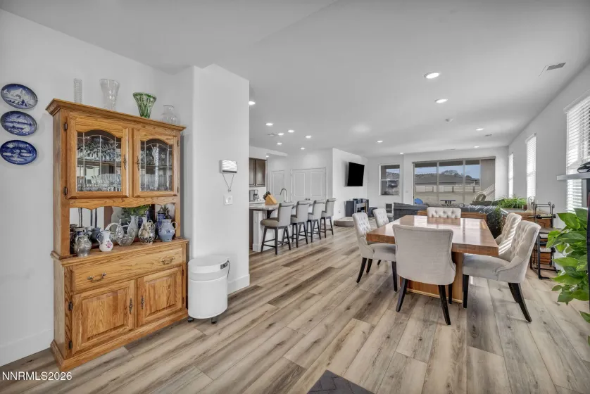 8600 Crandell, Reno, Nevada 89506, 3 Bedrooms Bedrooms, ,2 BathroomsBathrooms,Residential,Residential,Crandell,260002260