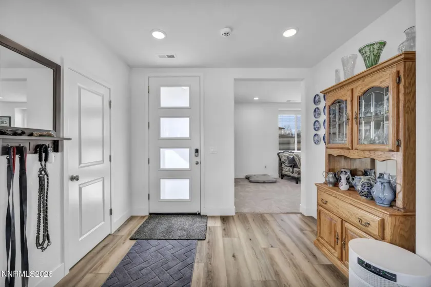 8600 Crandell, Reno, Nevada 89506, 3 Bedrooms Bedrooms, ,2 BathroomsBathrooms,Residential,Residential,Crandell,260002260