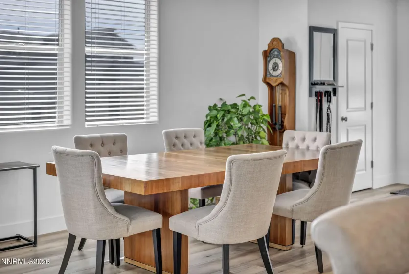 8600 Crandell, Reno, Nevada 89506, 3 Bedrooms Bedrooms, ,2 BathroomsBathrooms,Residential,Residential,Crandell,260002260