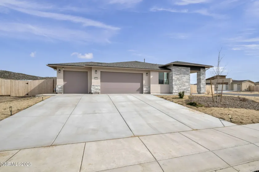 8600 Crandell, Reno, Nevada 89506, 3 Bedrooms Bedrooms, ,2 BathroomsBathrooms,Residential,Residential,Crandell,260002260