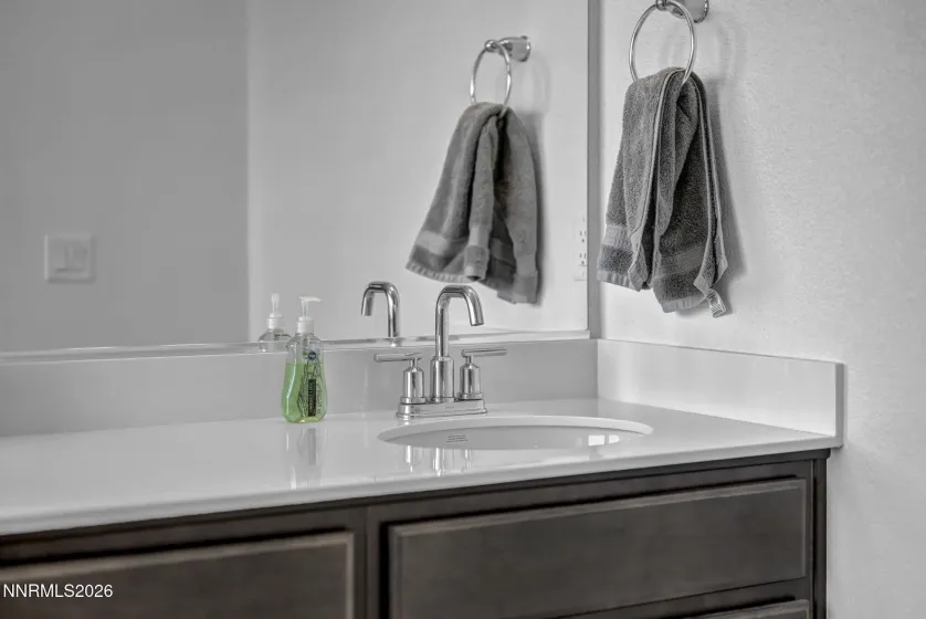 8600 Crandell, Reno, Nevada 89506, 3 Bedrooms Bedrooms, ,2 BathroomsBathrooms,Residential,Residential,Crandell,260002260