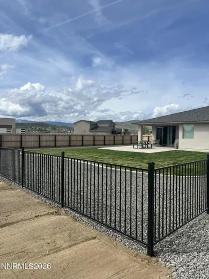 8600 Crandell, Reno, Nevada 89506, 3 Bedrooms Bedrooms, ,2 BathroomsBathrooms,Residential,Residential,Crandell,260002260