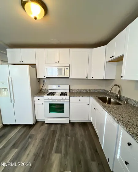 2390 Nelson, Sparks, Nevada 89431, 3 Bedrooms Bedrooms, ,1 BathroomBathrooms,Residential Lease,Manufactured,Nelson,260002262