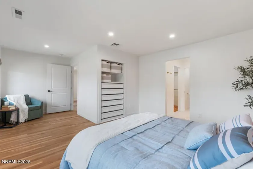 1295 Mark Twain, Reno, Nevada 89509, 4 Bedrooms Bedrooms, ,4 BathroomsBathrooms,Residential,Residential,Mark Twain,260002263