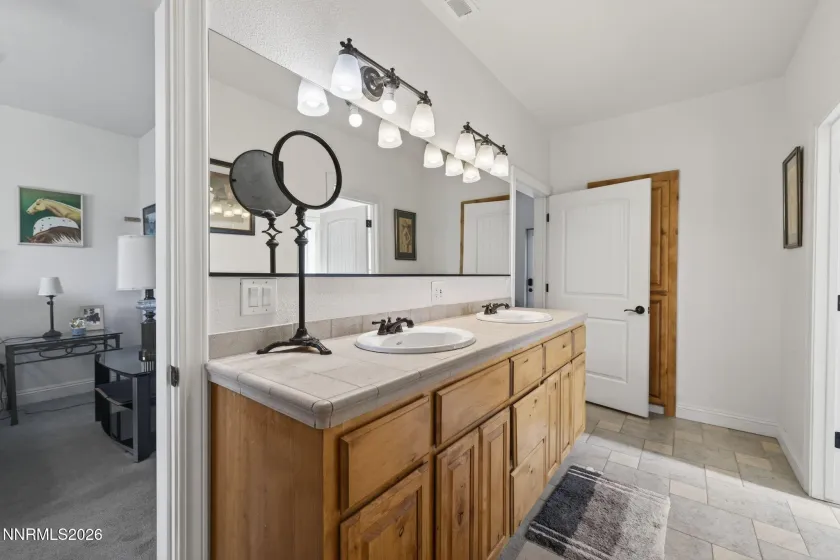 1720 Benton, Minden, Nevada 89423, 3 Bedrooms Bedrooms, ,3 BathroomsBathrooms,Residential,Residential,Benton,260002265