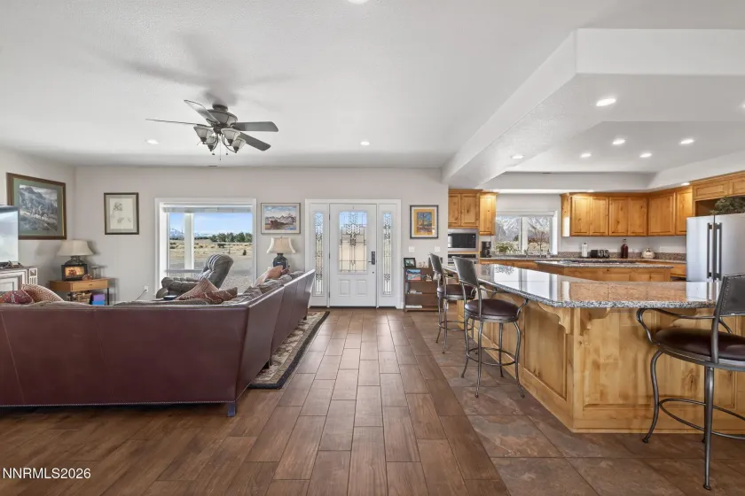 1720 Benton, Minden, Nevada 89423, 3 Bedrooms Bedrooms, ,3 BathroomsBathrooms,Residential,Residential,Benton,260002265