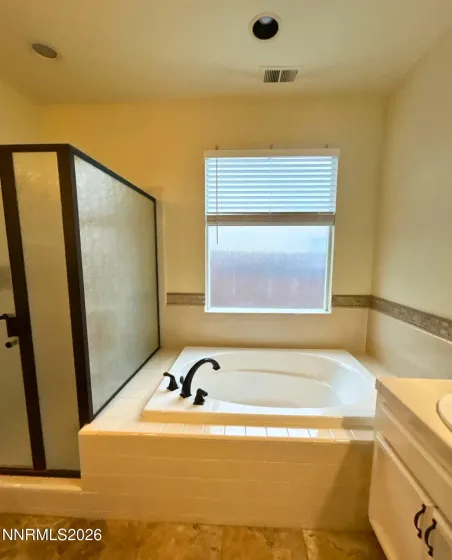 9535 Comanche Moon, Reno, Nevada 89521, 4 Bedrooms Bedrooms, ,3 BathroomsBathrooms,Residential Lease,Manufactured,Comanche Moon,260002267